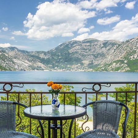 Apartmani Stanovcic Donji Morinj Kültér fotó