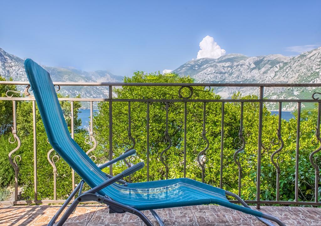 Apartmani Stanovcic Donji Morinj Kültér fotó